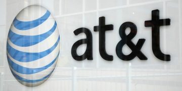 How to stop AT&T from selling your private data to advertisers