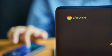 Chromebook close up on Chrome logo