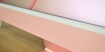 Apple iMac 2021 Chin