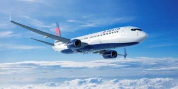 Delta buys 100 Max planes in first big Boeing order in over a decade