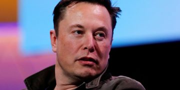 Elon Musk and Twitter to Go to Trial Over Deal In October
