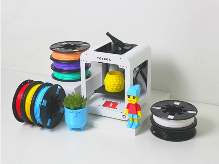 GeekDad Daily Deal: Toybox 3D Printer Deluxe Bundle
