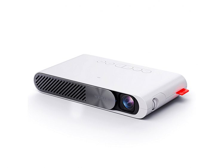 GeekDad Daily Deal: Wemax Go Laser Projector