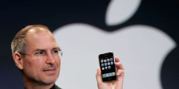 CEO Steve Jobs introduced the cell phone in January 2007