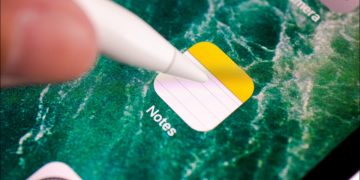 How to Share Notes on iPhone