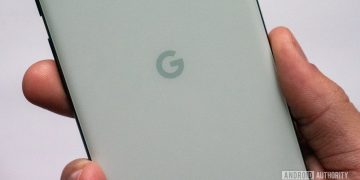 The Google Pixel 6 in Sorta Seafoam color showing the G logo