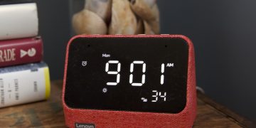 Lenovo Smart Clock Essential with Alexa review: There are better options