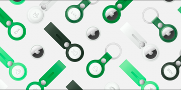 apple airtags in green