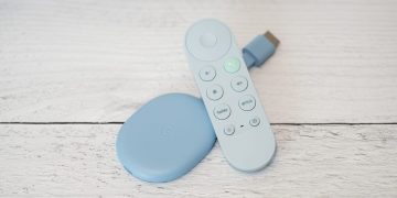 Chromecast with Google TV with remote