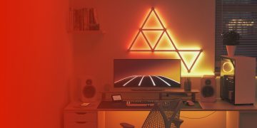 Nanoleaf Lines in a home office