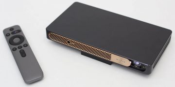 Benefits of Having a Business Projector for Your Office