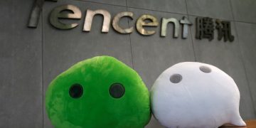 Chinese tech giant posts first ever revenue decline