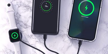 GeekDad Daily Deal: 3-in-1 USB-C, iPhone and Apple Watch Lightning Charging Cable