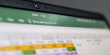 How to Lock Cells in Microsoft Excel