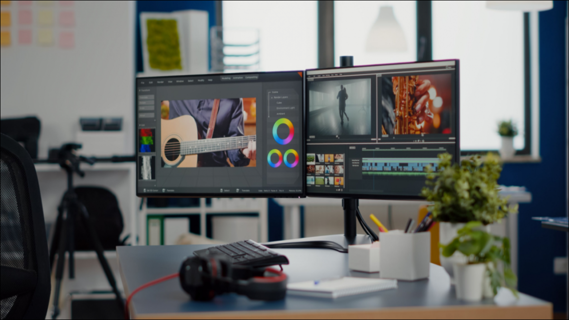 How to Set a Different Wallpaper on Each Monitor in Windows 10 Geeky