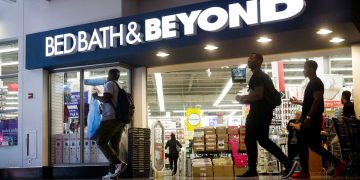 Investor Ryan Cohen completes planned sale of Bed Bath & Beyond stake, stock falls 44%