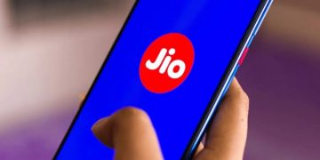 Reliance Jio & Bharti Airtel could launch 5G services by end of August