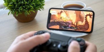 Sony snaps up Savage Game Studios, creates PlayStation mobile division