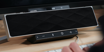 The Noveto N1 at a desk.