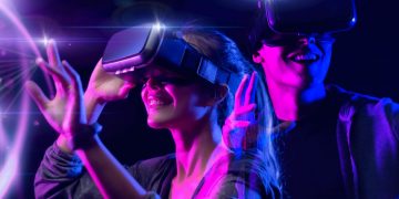 Virtual Reality Headsets: How Do They Work?