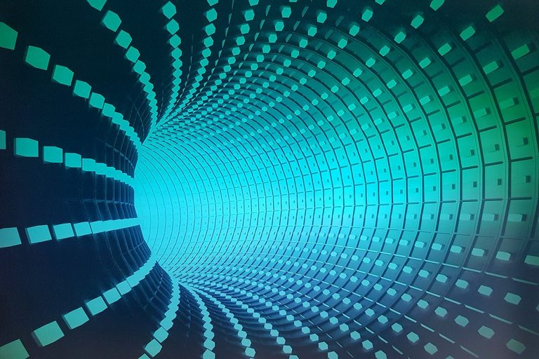 What is an API? Application programming interfaces explained - Geeky ...