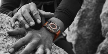 Apple Watch Ultra repairs will cost $499 if you don’t have AppleCare Plus