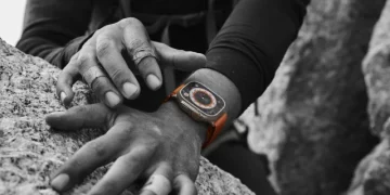 Apple has really stepped up its game with the Watch Series 8 & the Apple Watch Ultra. Here’s how. (3)