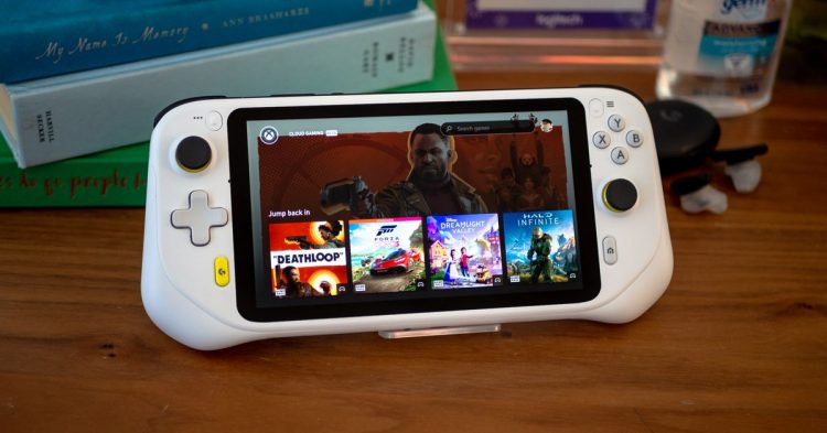 Hands-on with Logitech’s new G Cloud Gaming Handheld