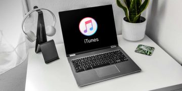 How to Download and Install iTunes on Your Chromebook