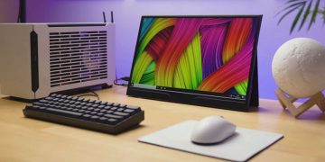 Intehill P15NF as a desktop display