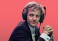 Ninja and Pokimane skip Twitch deals to stream on YouTube, TikTok