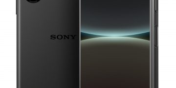 Sony's Xperia 5 IV is a compact phone with a 5,000mAh battery, microSD slot, and headphone jack