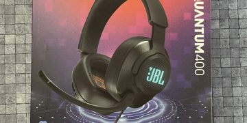 Surround Yourself With Sound With the JBL Quantum 400 USB Gaming Headset
