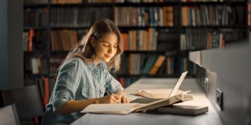 Tutor John W From DoMyEssay Explains The Perks Of A Tech Minor