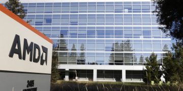 AMD's Client Revenue Drops 53 Percent in One Quarter