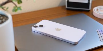 Apple iPhone 14 Plus review: big screen, great battery life