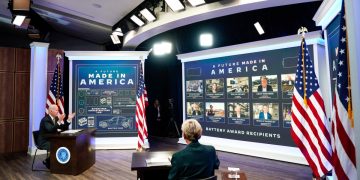 Funding US batteries, and Elon Musk's Twitter deal is nearing completion