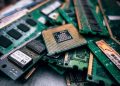 chips / processors / memory cards