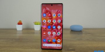 Google Pixel Fold leak reveals new details about the display