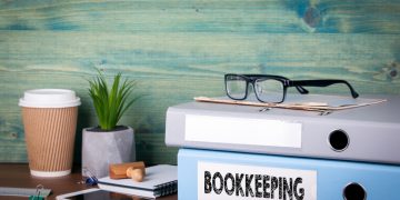 How To Start A Bookkeeping Services Business: The Ultimate Guide