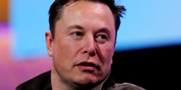 Musk praised by Chinese diplomat over controversial Taiwan plan | Technology News