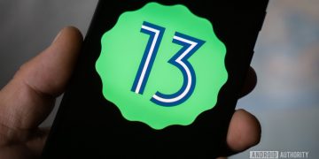 Android 13 stock photos 12