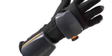 These Haptic Gloves for the Metaverse Require 'Airpack,' Cost $495 Per Month