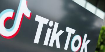 TikTok going big on US e-commerce? Job listings offer clues | Business and Economy News