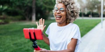 YouTube's ad revenue is declining, but creator economy experts aren't worried • TechCrunch