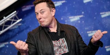 Keep Complaining_ Elon Musk doubles down on charging $8 a month for verified Twitter Blue Tick