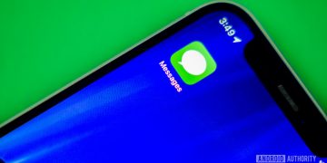 Apple iMessages on iPhone stock photo 4