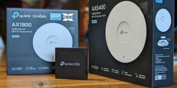 Here's a set of TP-Link Omada-based mesh with the latest Wi-Fi 6 access points - an EAP670, an EAP610, and the OC200 controller.