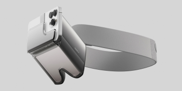 Turn Your iPhone Into an AR Headset Instead of Waiting for Apple to Do It – Review Geek