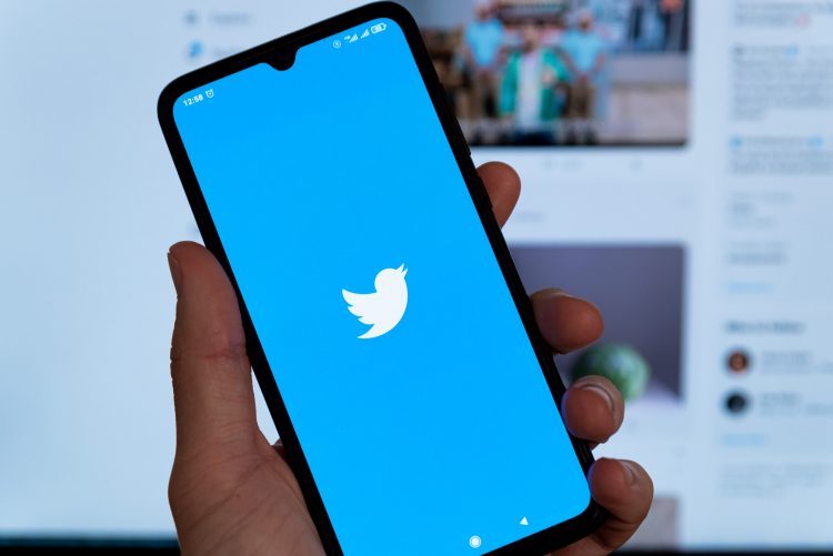 Twitter will no longer shame Android promoters who love iPhone